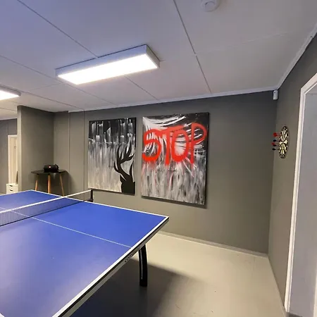 Spacious House In * تريسيل