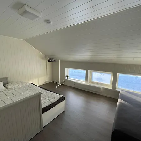 بيت للعطل Spacious House In *